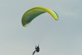 paraglider4.jpg